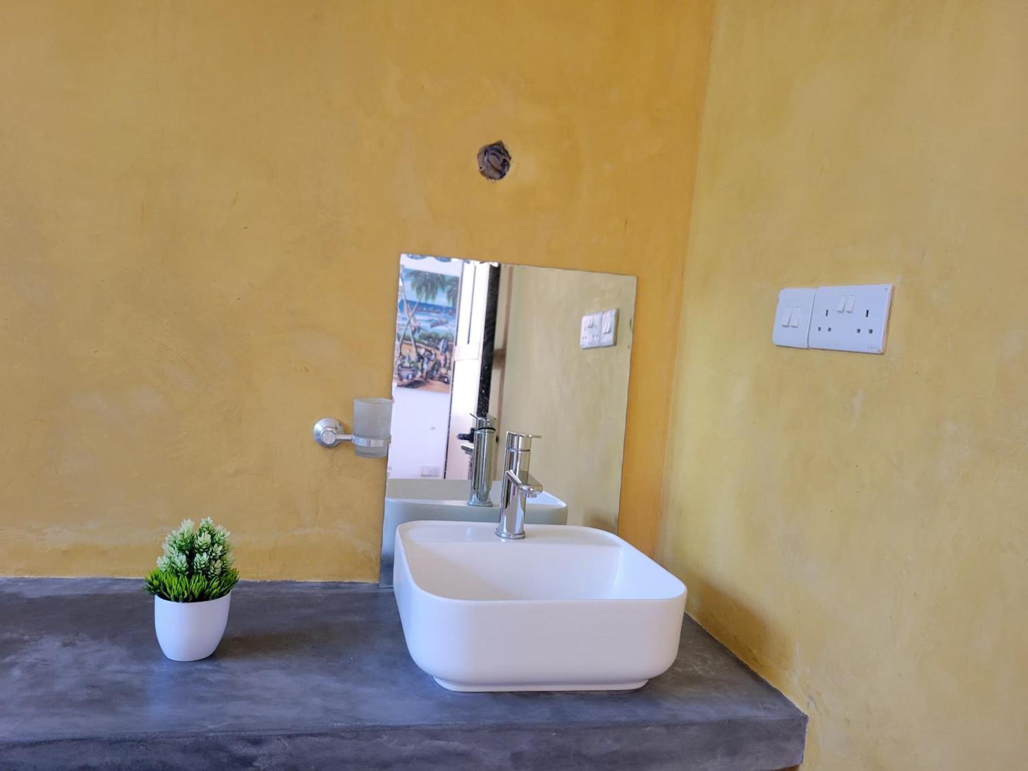 Mg Villa, Zanzibar * Mfumbwi